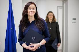 Speaking with citizens